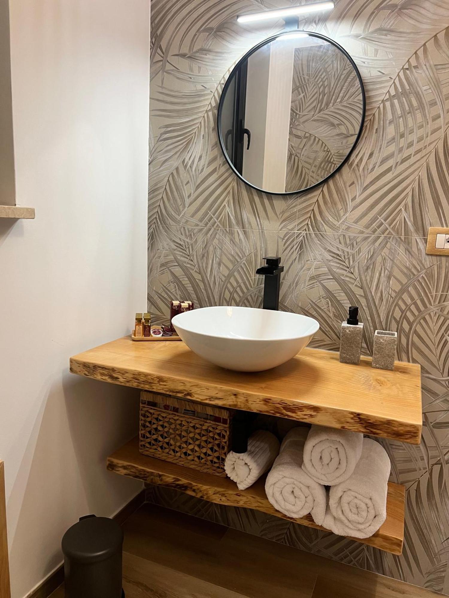 Al Vicolo Stretto Apartment บรังกาเลโอเน มารีนา ภายนอก รูปภาพ